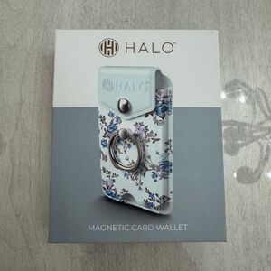 NWT Halo Floral Magnetic Card Wallet for Cell Phones